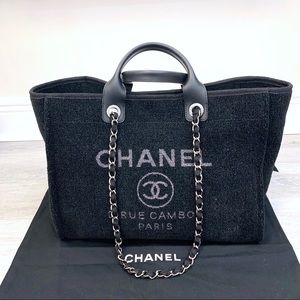 chanel lurex boucle medium deauville tote